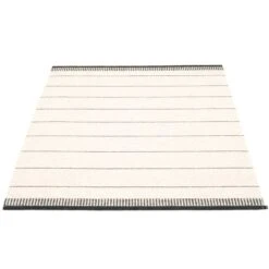 Pappelina Belle Matto 140 X 200 Cm, Musta