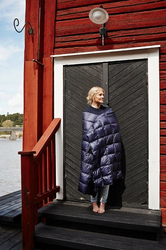 Joutsen Kulkuri Torkkupeitto, 130 X 190 Cm, Tummansininen - Image 5