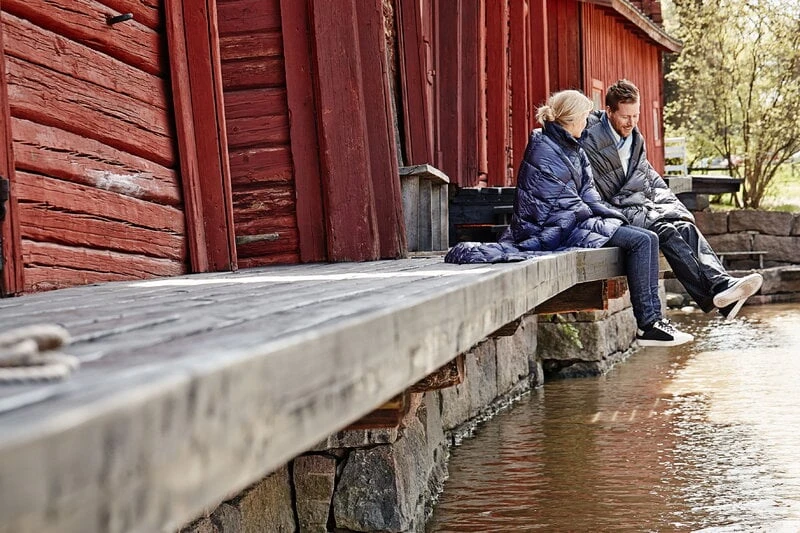 Joutsen Kulkuri Torkkupeitto, 130 X 190 Cm, Tummansininen - Image 3