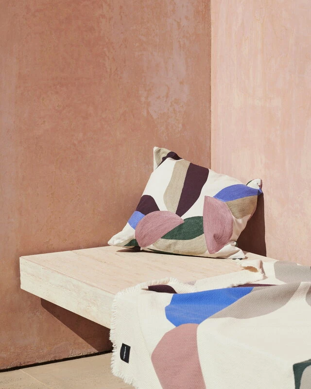 Marimekko Berry Huopa, Puuvilla - Punainen - Sininen - Image 3